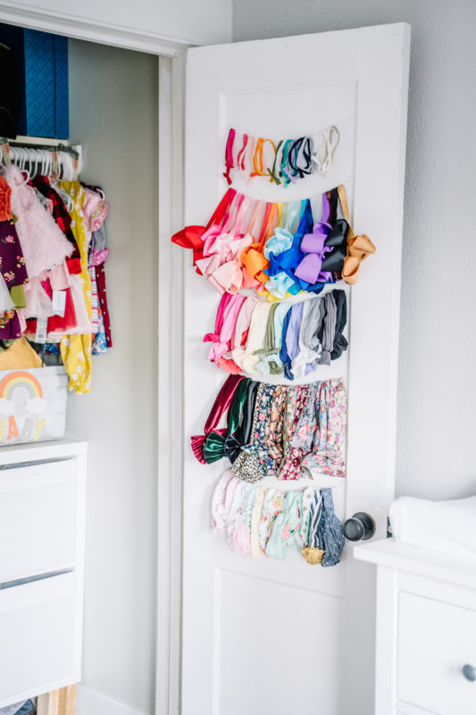 http://www.lifeonbeacon.com/2019/02/headband-storage-for-a-baby-girl/