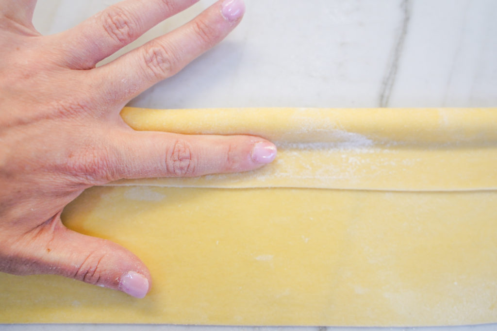 Pressing ravioli without a mold