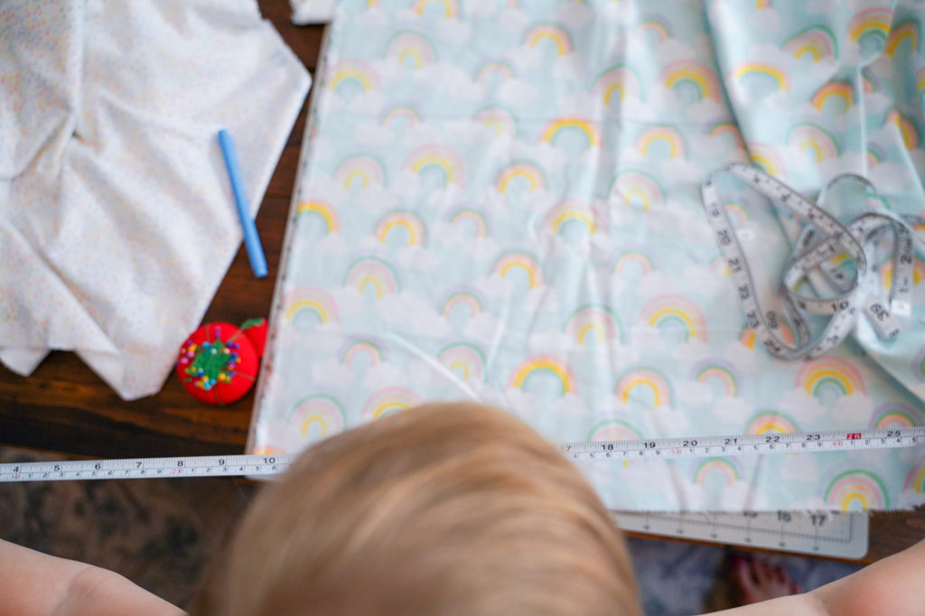 Easy, Super Absorbent 10 Minute Baby Burp Cloths: Full photo tutorial