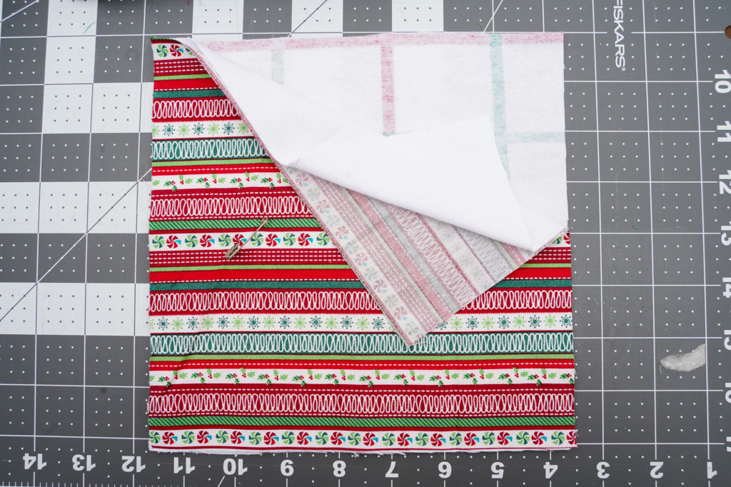 Creating quilt blocks for your DIY Christmas Raggy Quilt