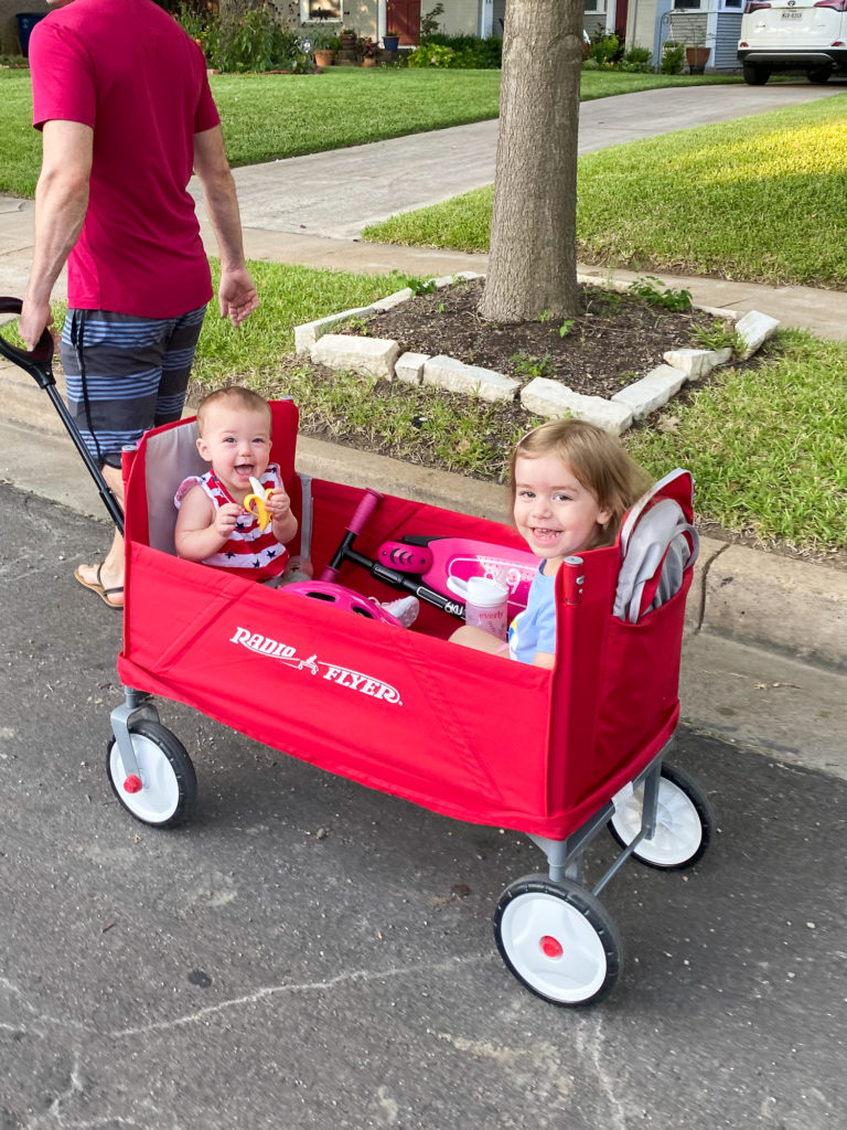 Tips to keep your toddler hydrated in the summer