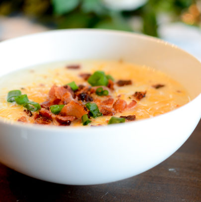 Loaded Cauliflower Baked Potato Soup (Instant Pot)