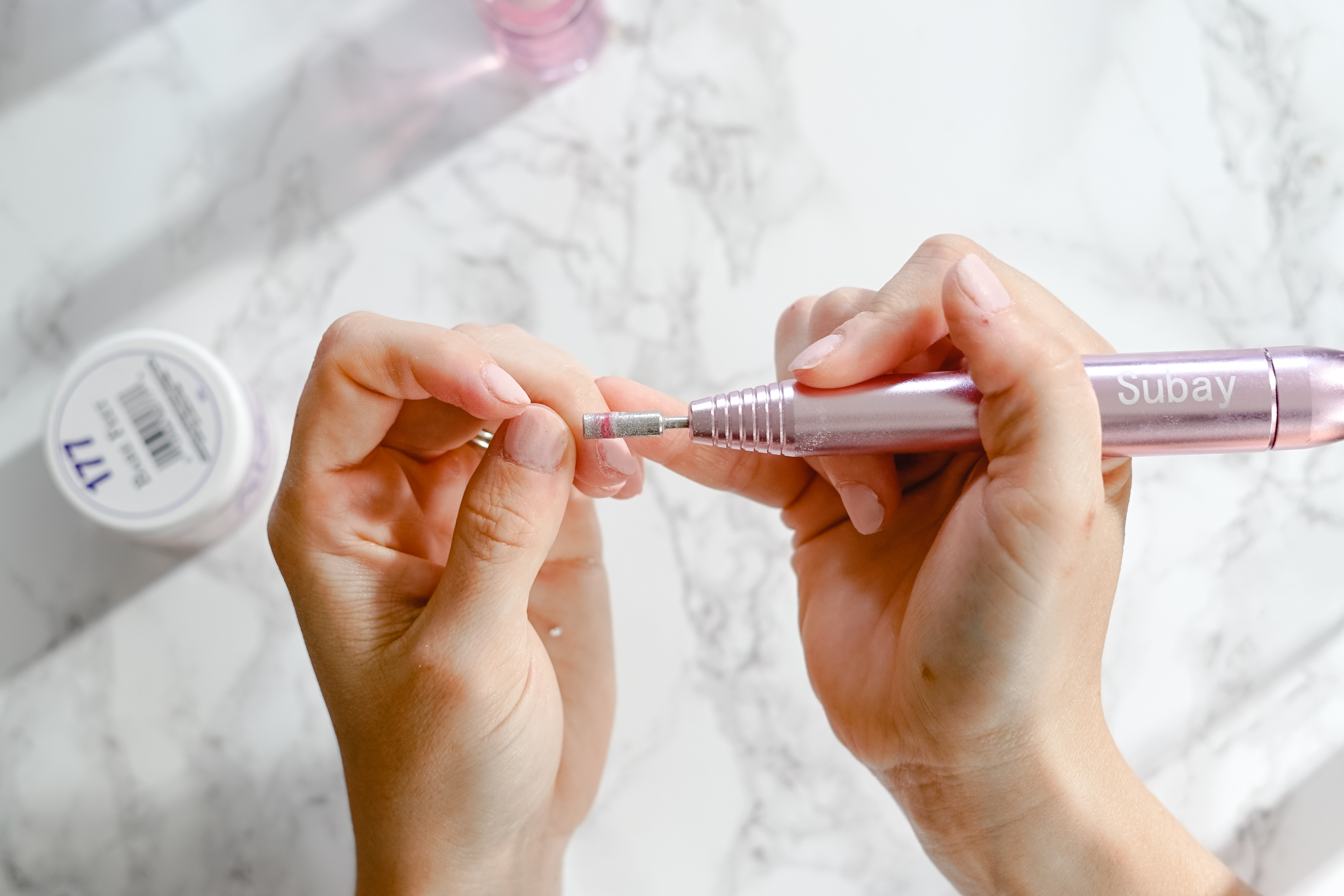 DIY Dip Nails | Life on Beacon