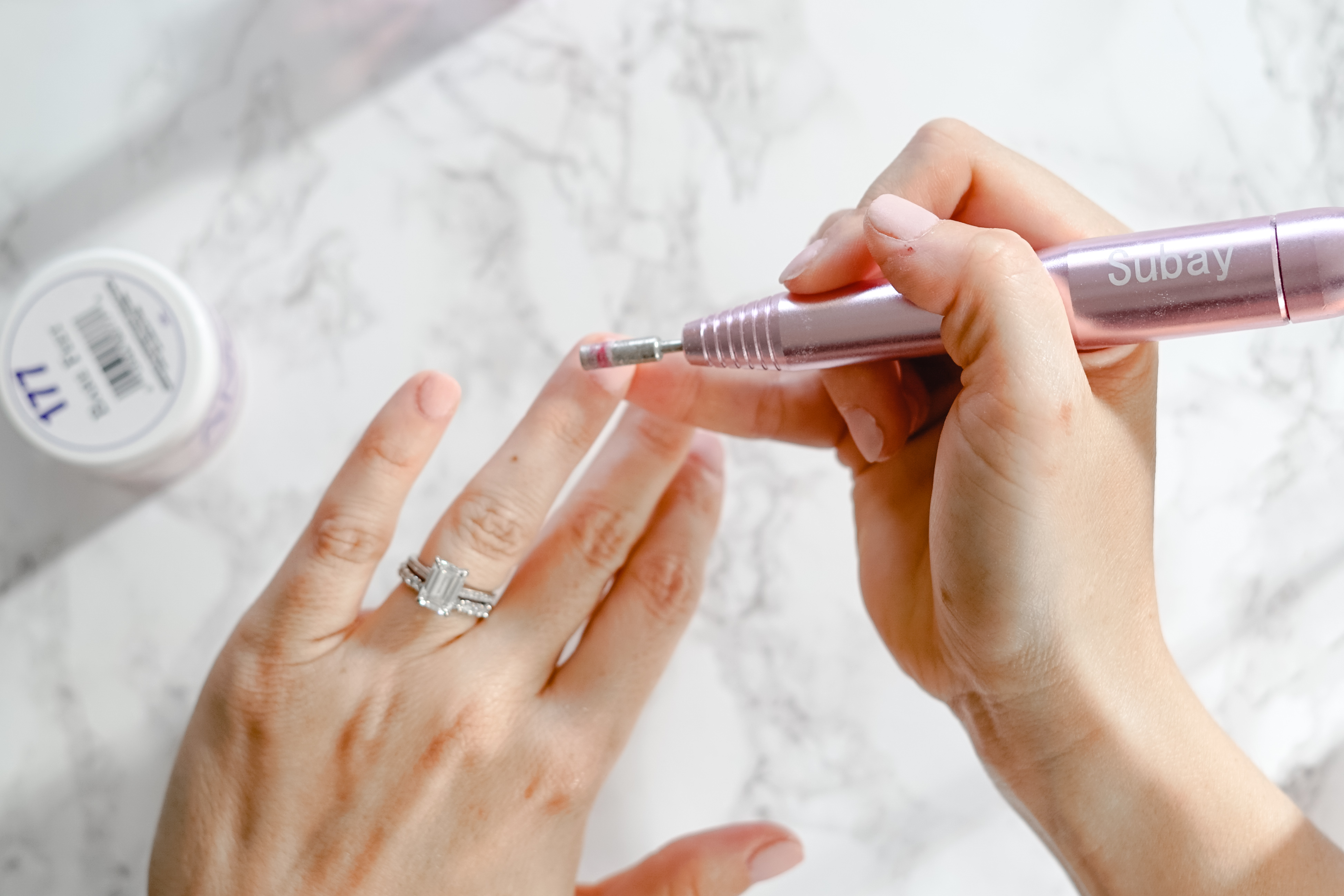 DIY Dip Nails | Life on Beacon