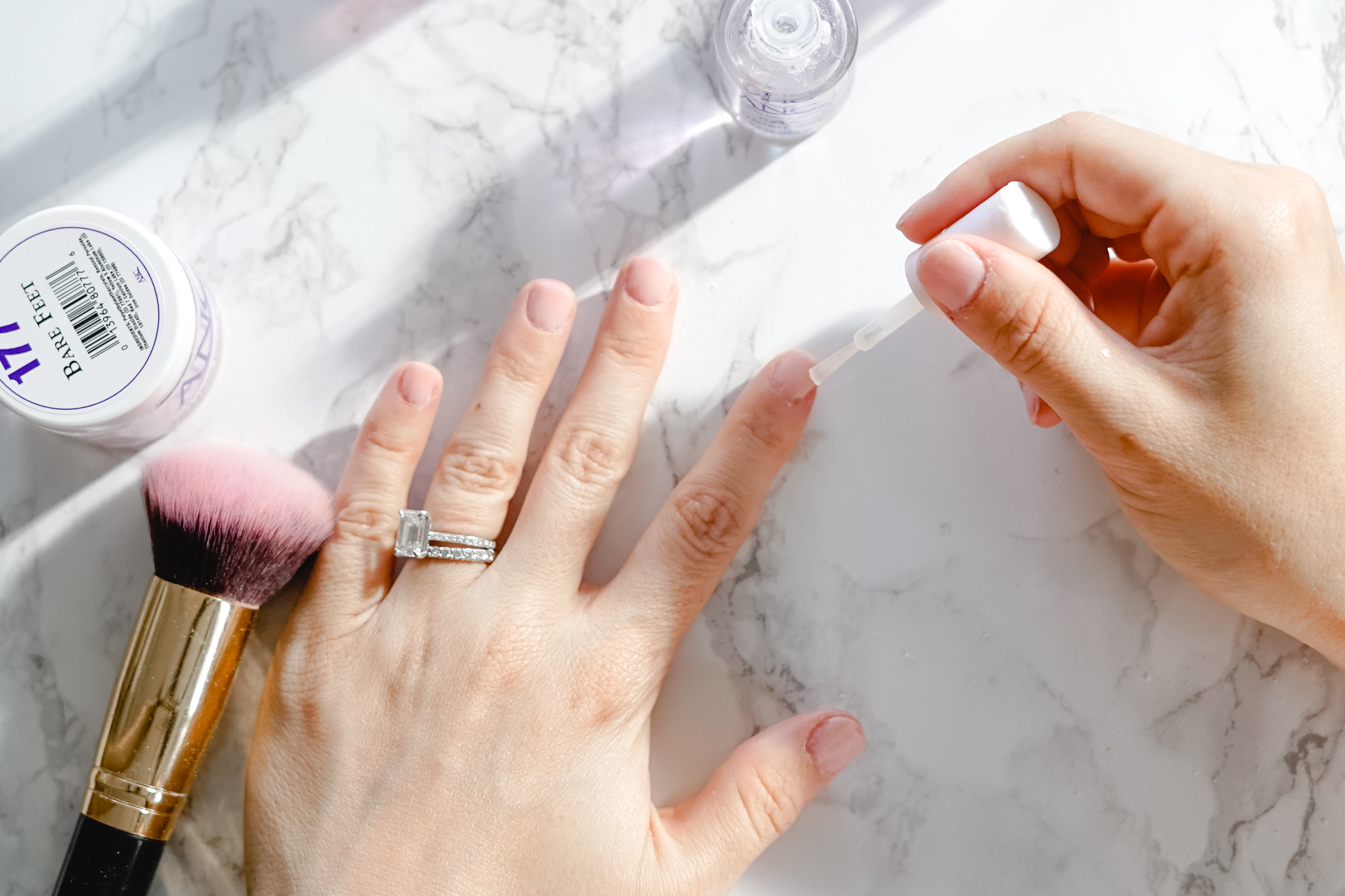 DIY Dip Nails | Life on Beacon